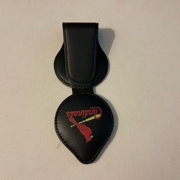 MLB St Louis Cardinals Sunglass Holder for Car Black Leather NWT - Picture 7 of 9